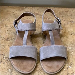 Bjorndal Suede Sandals